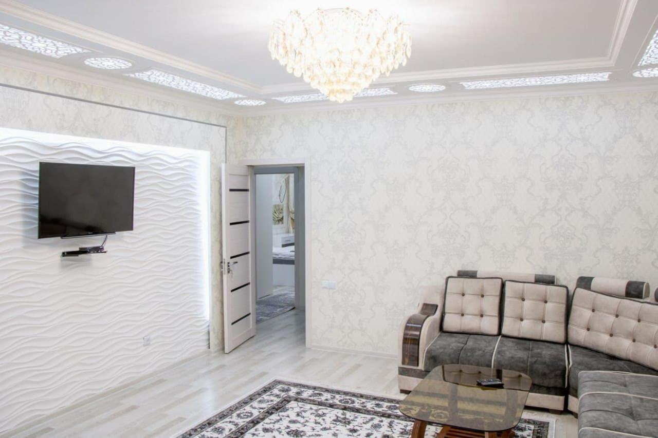 Metro Aybek Center Of Tashkent Comfort 1 Bedroom And Hall Exterior photo