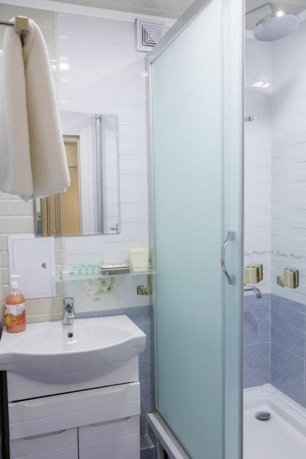 Metro Aybek Center Of Tashkent Comfort 1 Bedroom And Hall Exterior photo