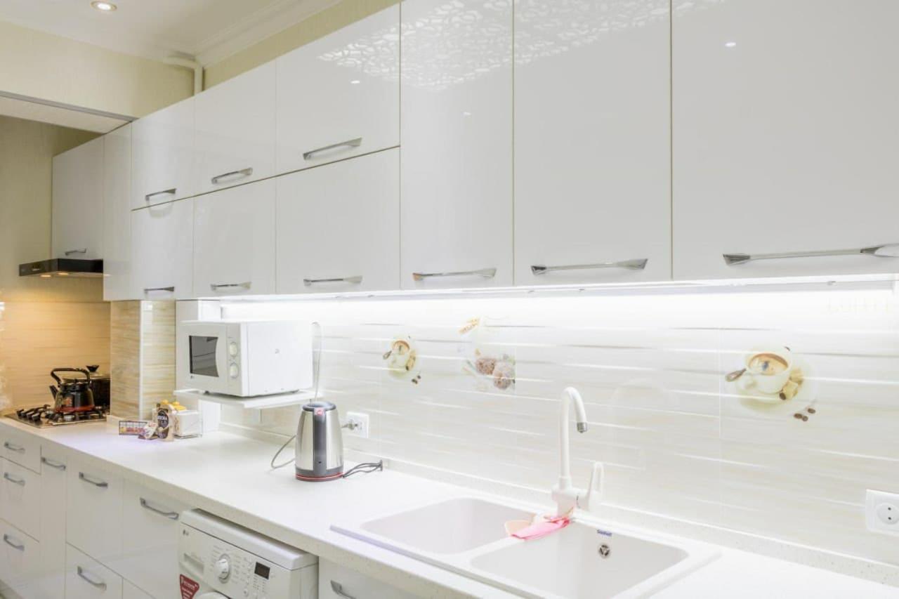Metro Aybek Center Of Tashkent Comfort 1 Bedroom And Hall Exterior photo